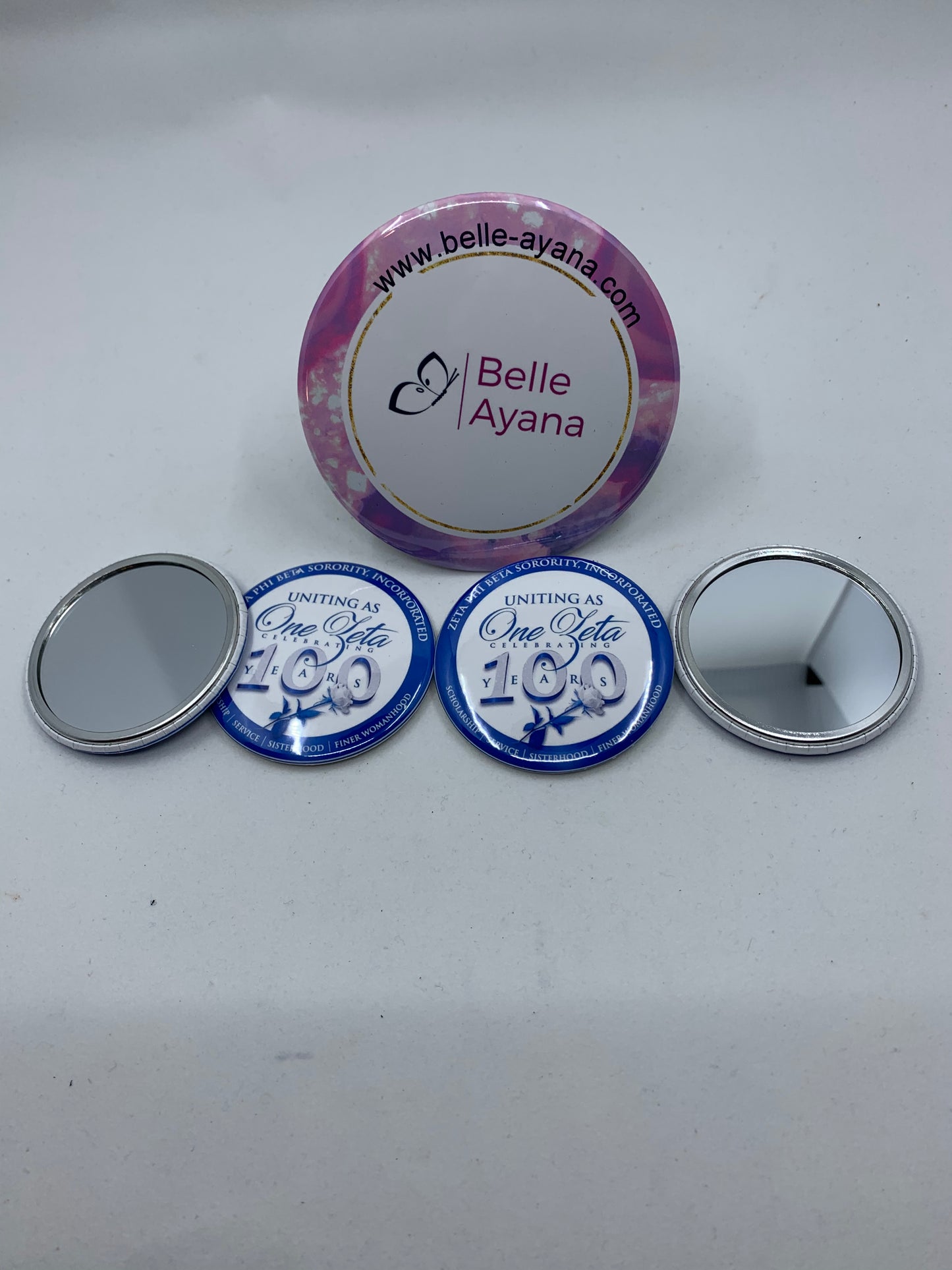 Button Pin Back - Bull Dog