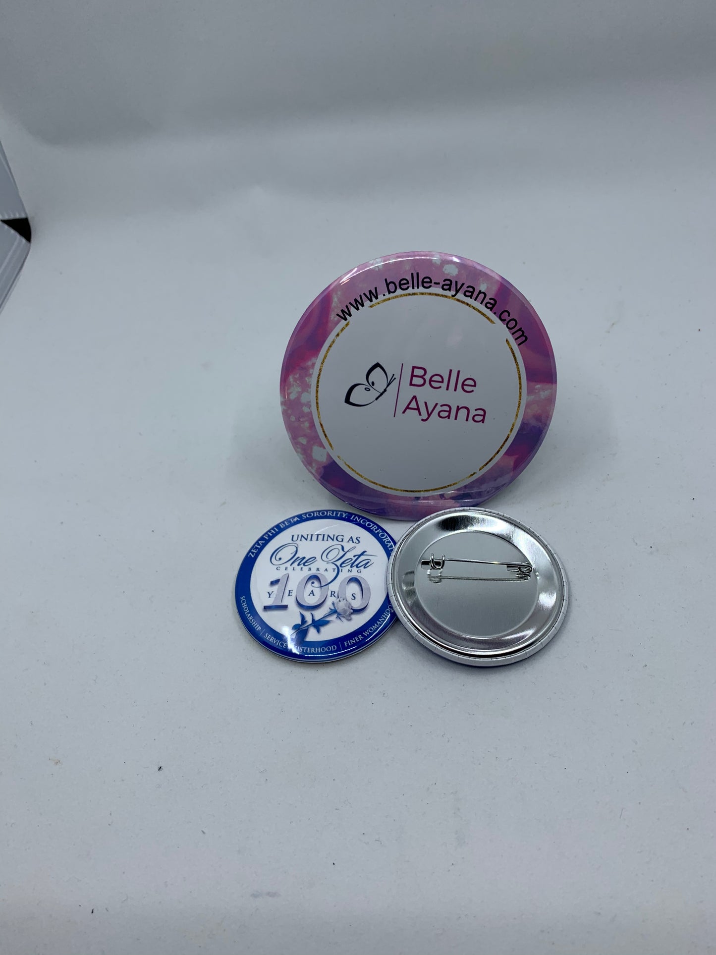 Button Pin Back - Bull Dog
